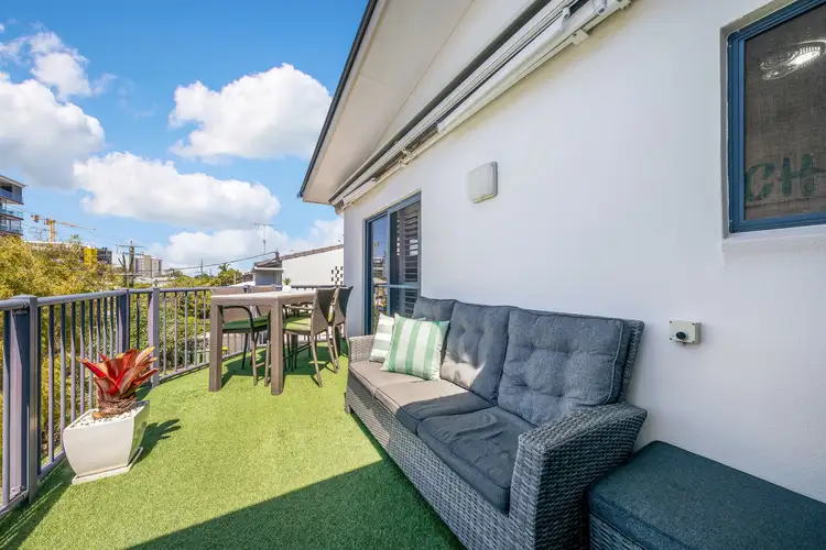 Fourth view of Homely unit listing, 5/77 Memorial Avenue, Maroochydore QLD 4558