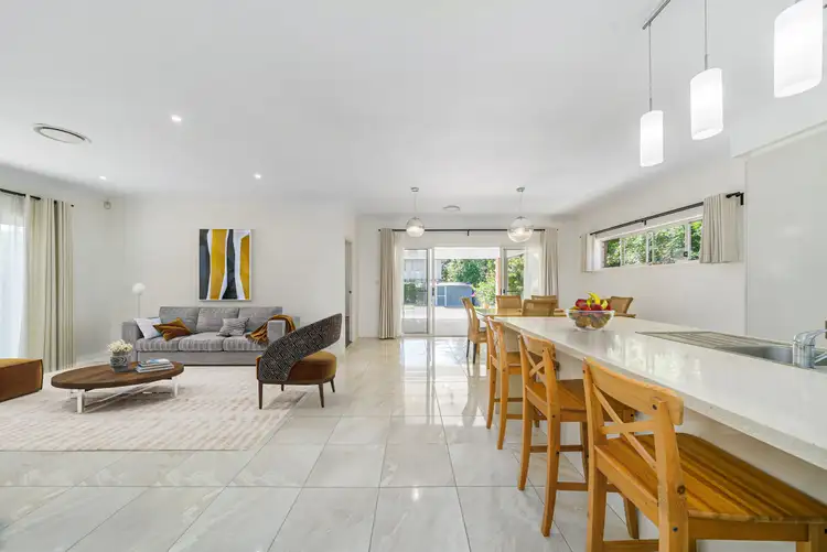 106 Thomas Street, Clontarf QLD 4019