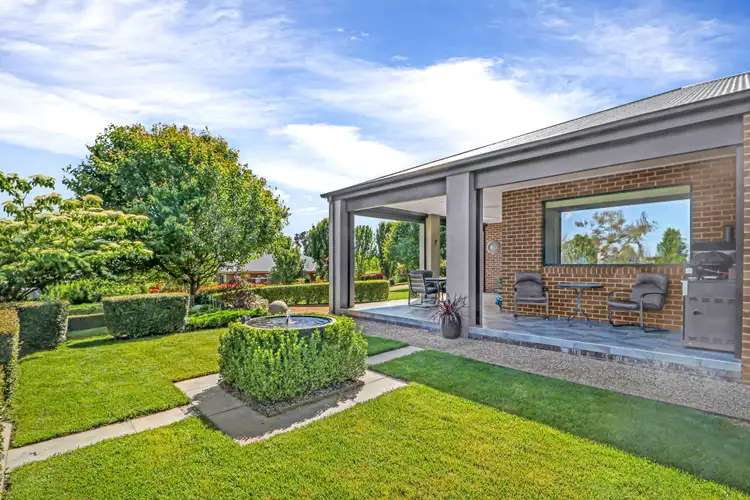 Fifth view of Homely house listing, 17 Oaksford Drive, Mansfield VIC 3722