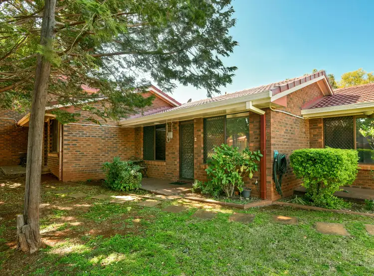 2/1 Delacy Street, North Toowoomba QLD 4350
