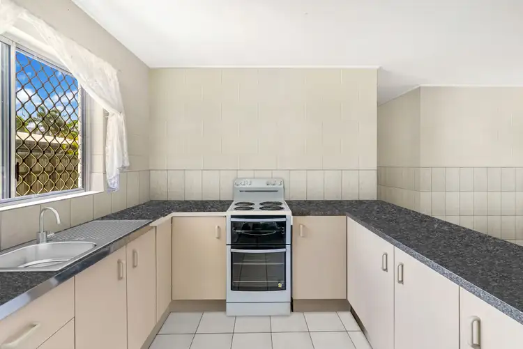Fifth view of Homely house listing, 10 Katandra Close, Trinity Beach QLD 4879