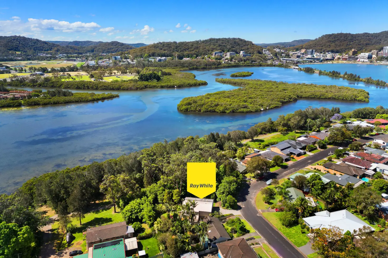 Main view of Homely house listing, 24 Matthews Parade, Point Clare NSW 2250
