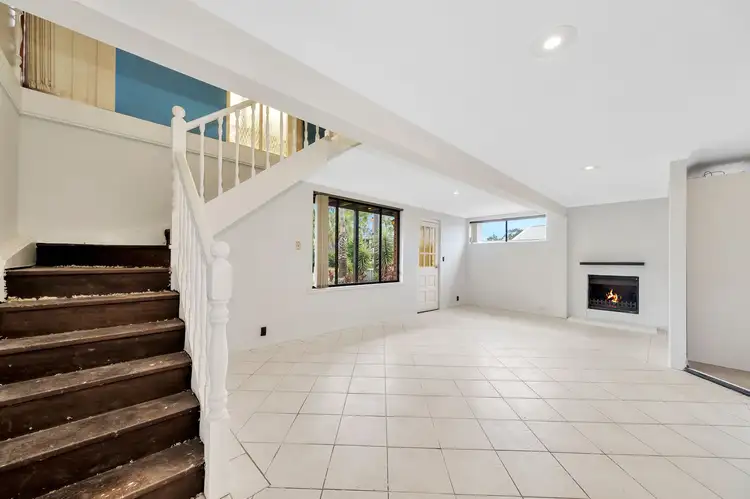 Fourth view of Homely house listing, 14 Erin Avenue, Berkeley Vale NSW 2261