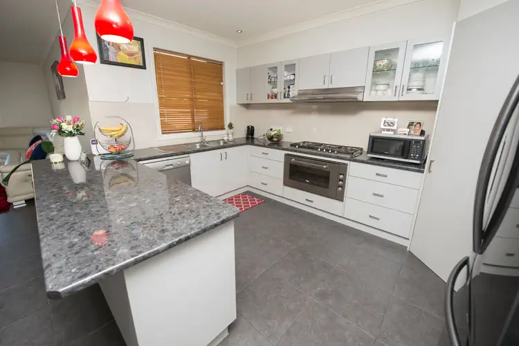 Fifth view of Homely house listing, 10 Merit Crescent, Swan Hill VIC 3585