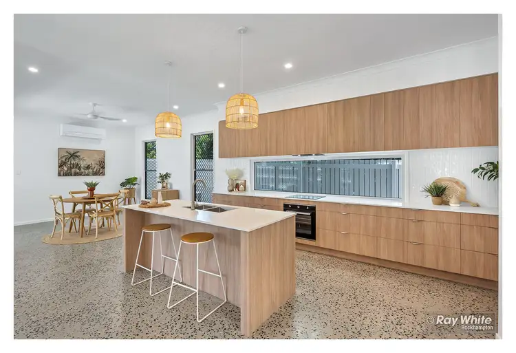 128 Upper Dawson Road, The Range QLD 4700