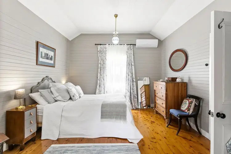 Fifth view of Homely house listing, 5 Oxley Drive, Mittagong NSW 2575