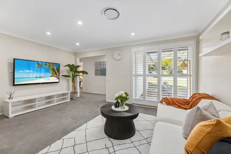 Fifth view of Homely house listing, 10 Field Place, Illawong NSW 2234