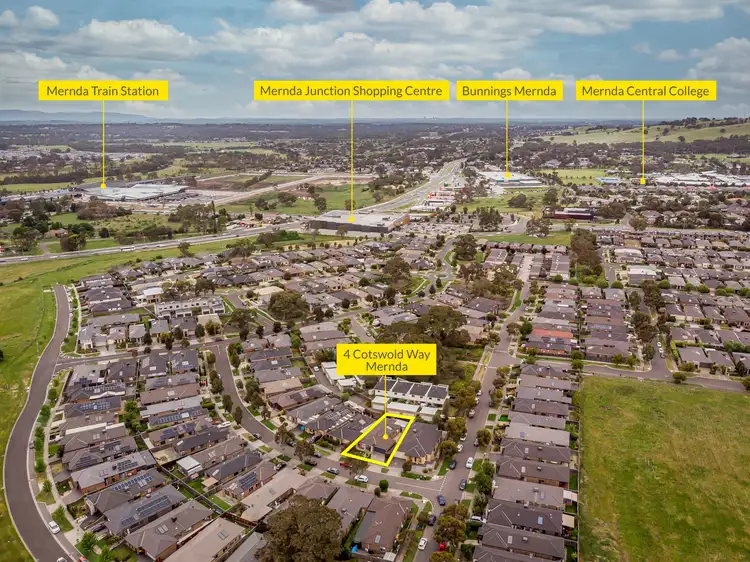 Second view of Homely house listing, 4 Cotswold Way, Mernda VIC 3754