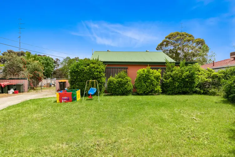 Main view of Homely house listing, 10 Lee Street, Clare SA 5453
