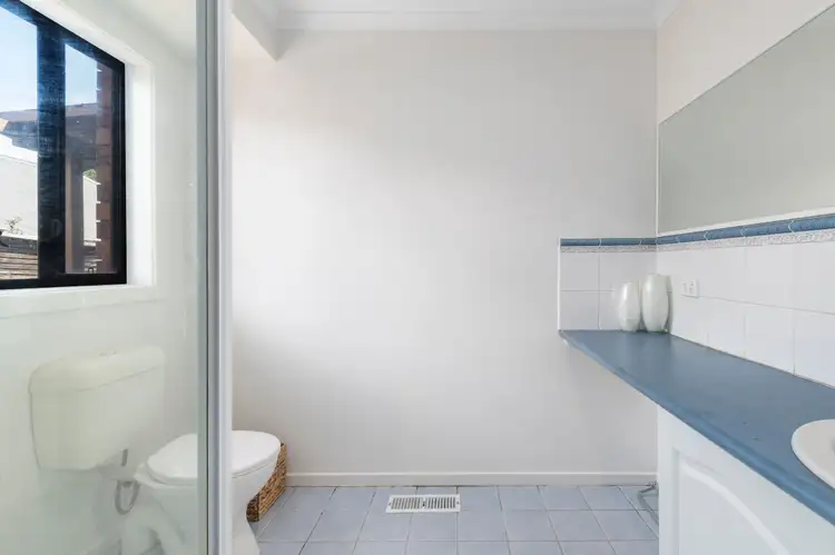 Sixth view of Homely house listing, 6 Darnley Way, Mooroolbark VIC 3138