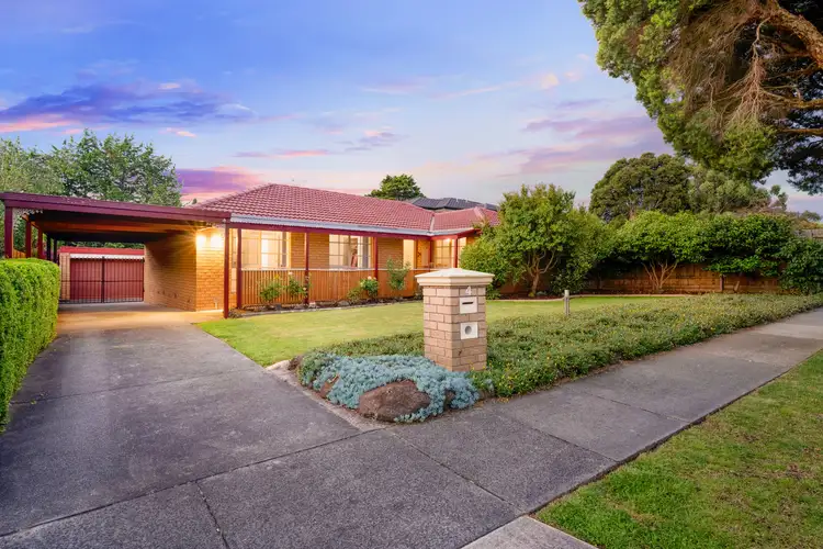 4 Riding Way, Ferntree Gully VIC 3156