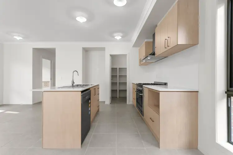 Sixth view of Homely house listing, 7 Cavender Street, Mernda VIC 3754