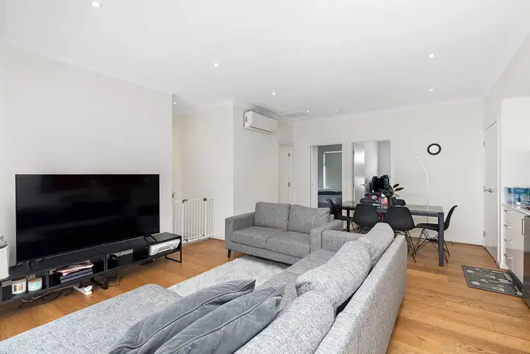 Third view of Homely townhouse listing, 2/22 South Avenue, Bentleigh VIC 3204
