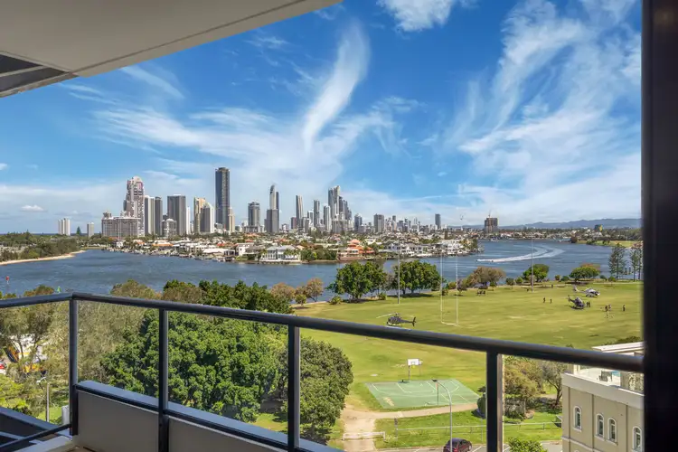 1108/2 Aqua Street, Southport QLD 4215