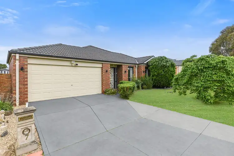 7 Pendulum Place, Berwick VIC 3806