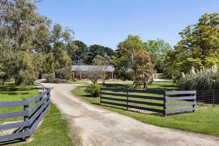 225 Potts Road, Skye VIC 3977