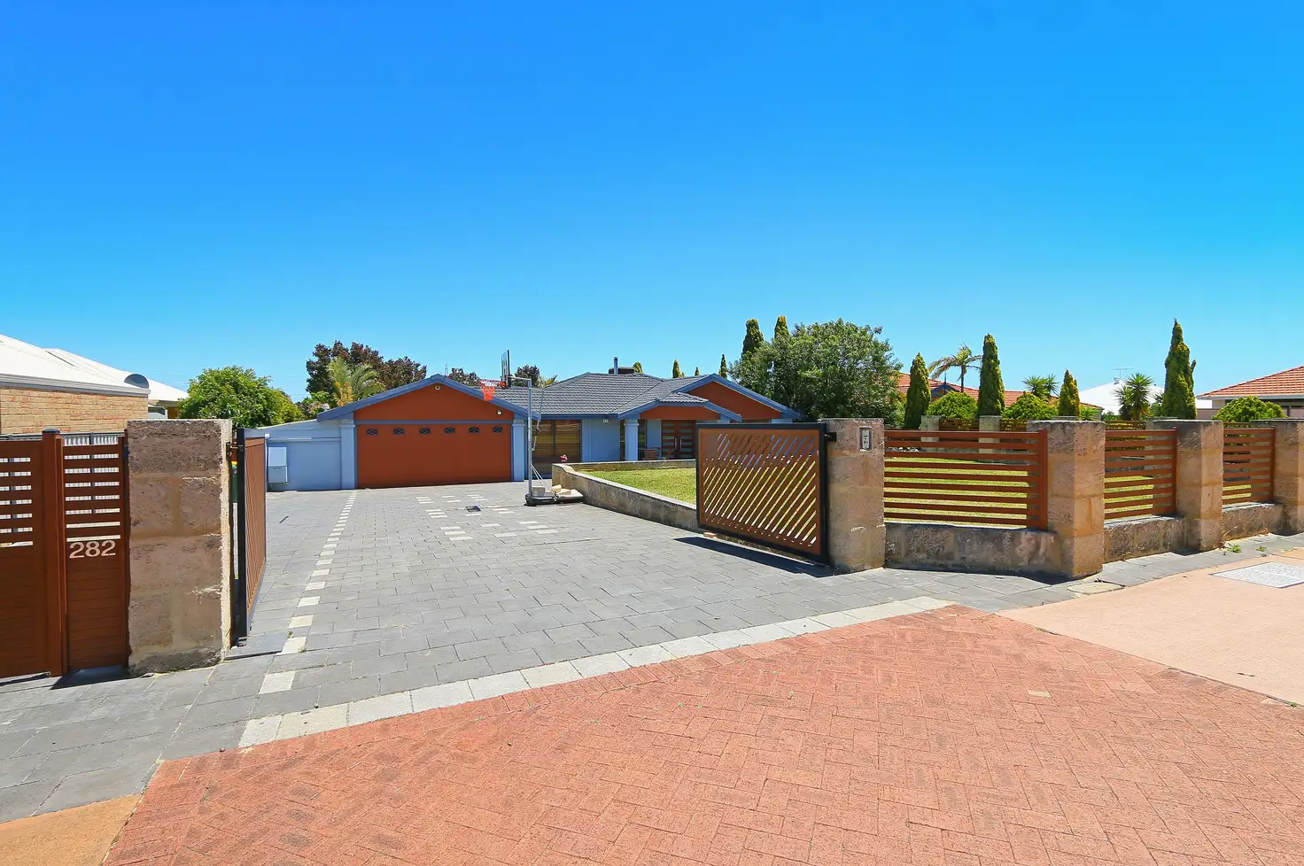 Main view of Homely house listing, 282 Lyon Road, Aubin Grove WA 6164