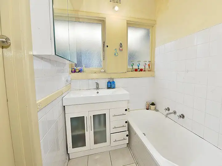Fourth view of Homely unit listing, 1/25 Burns Avenue, Clayton South VIC 3169