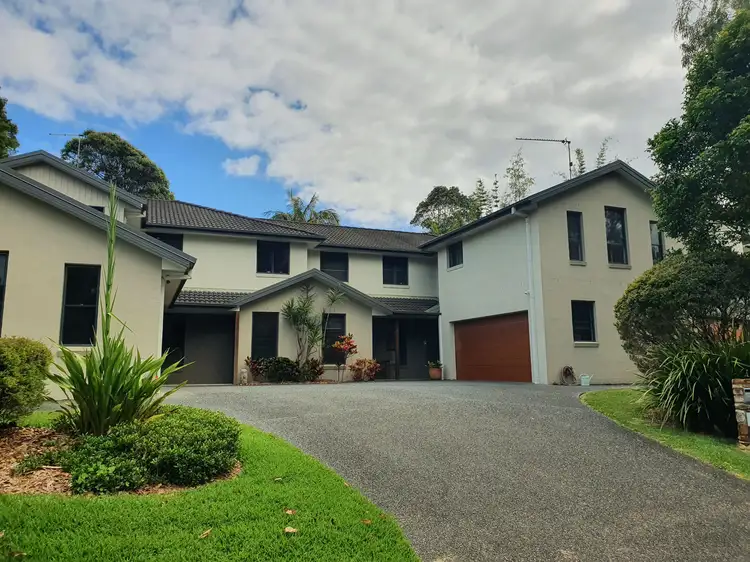 7 Muirfield Close