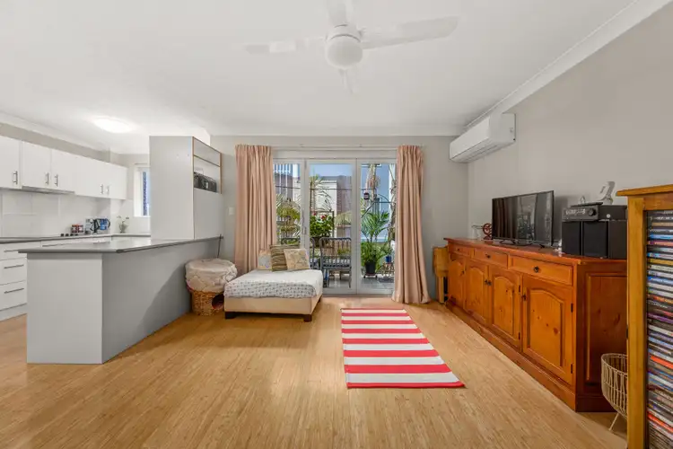 Fourth view of Homely unit listing, 3/11 Jamieson Street, Bulimba QLD 4171