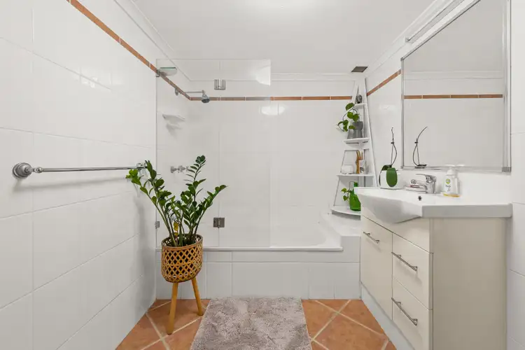 Sixth view of Homely unit listing, 3/11 Jamieson Street, Bulimba QLD 4171