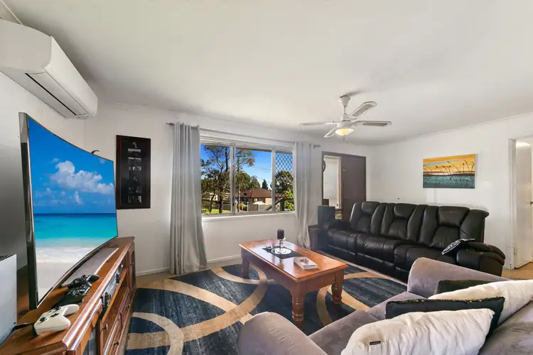 Third view of Homely house listing, 1 Parkview Place, Bateau Bay NSW 2261