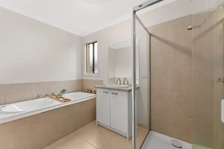 Sixth view of Homely house listing, 30 Sienna Way, Pakenham VIC 3810