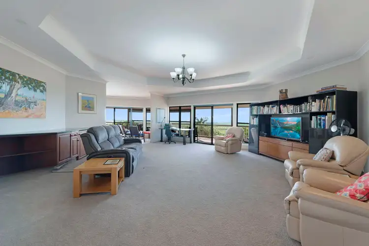Sixth view of Homely house listing, 5 Hilltop Avenue, Qunaba QLD 4670