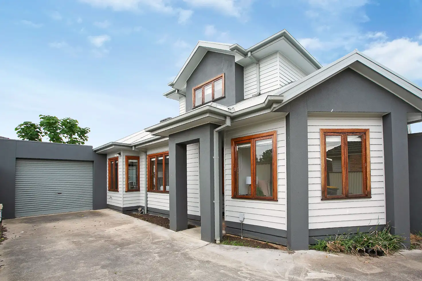 Main view of Homely townhouse listing, 2/9 Glasgow Avenue, Reservoir VIC 3073
