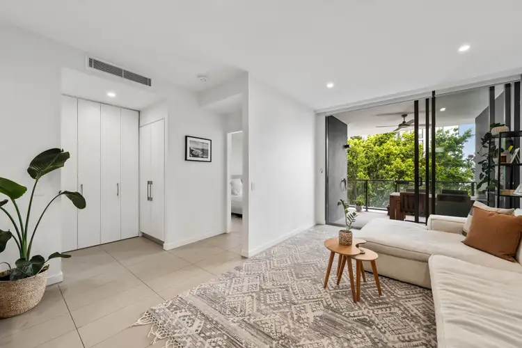 5303/331 MacArthur Avenue, Hamilton QLD 4007