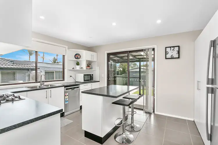 Second view of Homely house listing, 7 Parsons Place, Albion Park NSW 2527