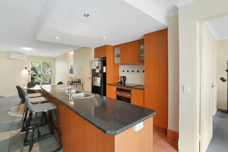 9/7-11 JOHNSTON Street, Southport QLD 4215