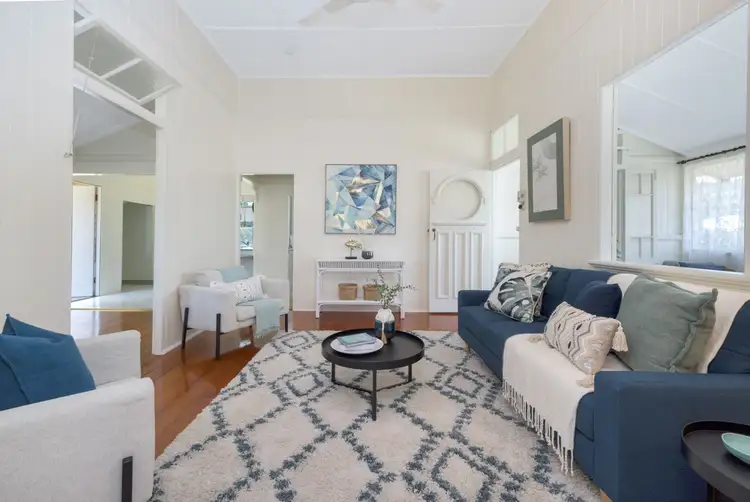 26 Clarendon Street, Hyde Park QLD 4812
