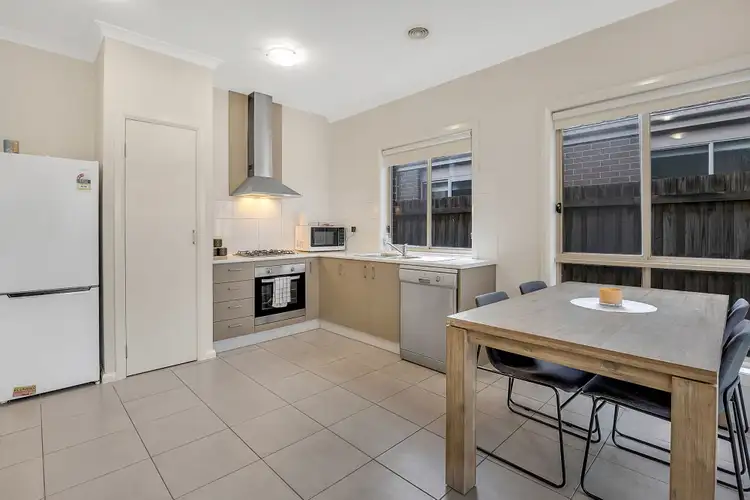Fourth view of Homely unit listing, 1/25 Ballybunion Avenue, Craigieburn VIC 3064