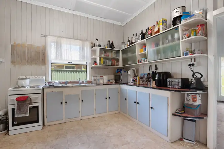 Fifth view of Homely house listing, 18 Myrtle Avenue, Warwick QLD 4370