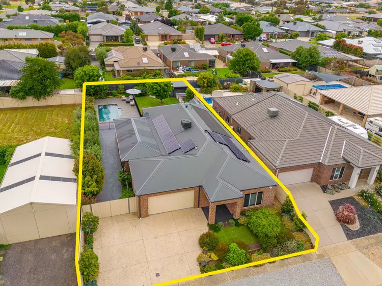 8 Soulsby Street, Darley VIC 3340