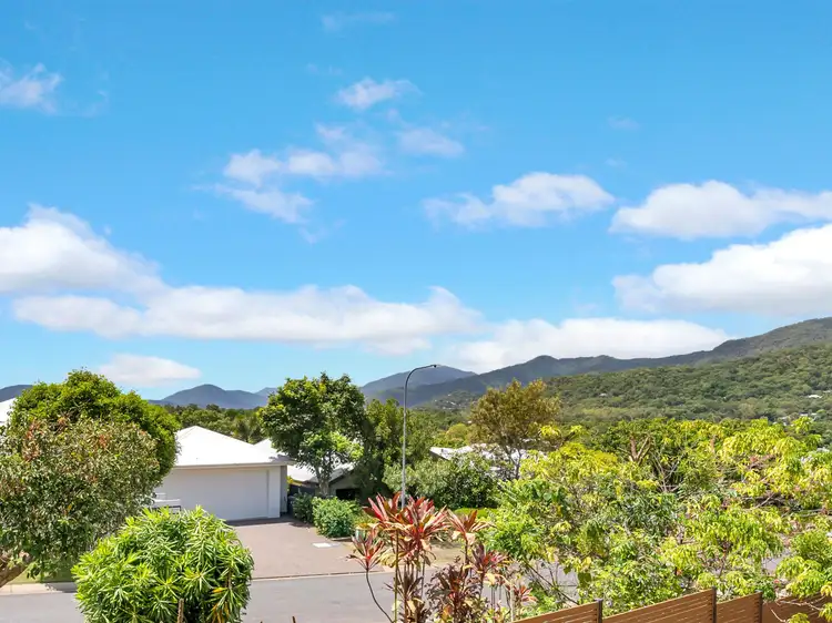 40 Catamaran Circuit, Trinity Beach QLD 4879