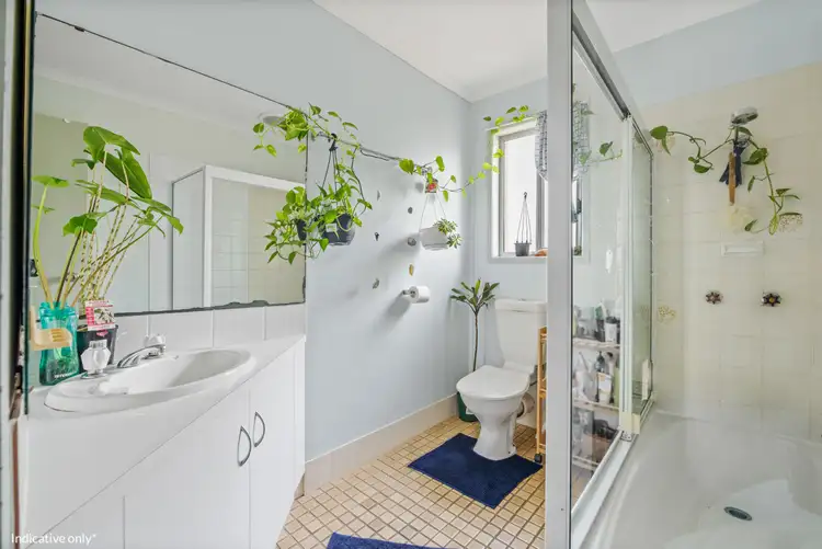 Fifth view of Homely unit listing, 8/76 Ann Street, South Gladstone QLD 4680
