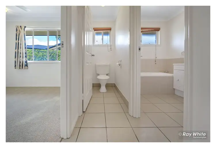 Sixth view of Homely house listing, 2 Hibiscus Court, Kawana QLD 4701