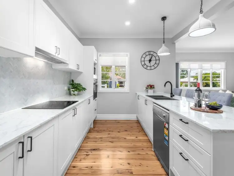 33 Frasers Road, Ashgrove QLD 4060