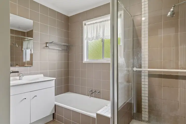 Seventh view of Homely house listing, 5 Tonya Court, Woodridge QLD 4114