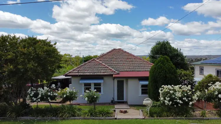 77 King Street, Inverell NSW 2360