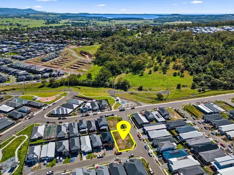 2 Foxground Parade, Tullimbar NSW 2527