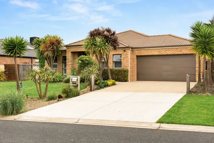 7 Rosella Grove, Cowes VIC 3922