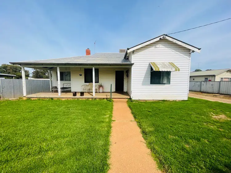 46 Melrose Street, Condobolin NSW 2877