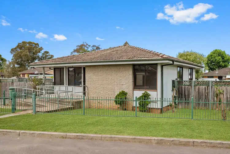6 Wanganella Way, Airds NSW 2560