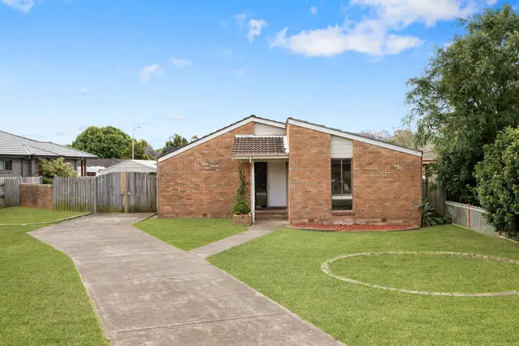 10 Atkinson Place, Airds NSW 2560