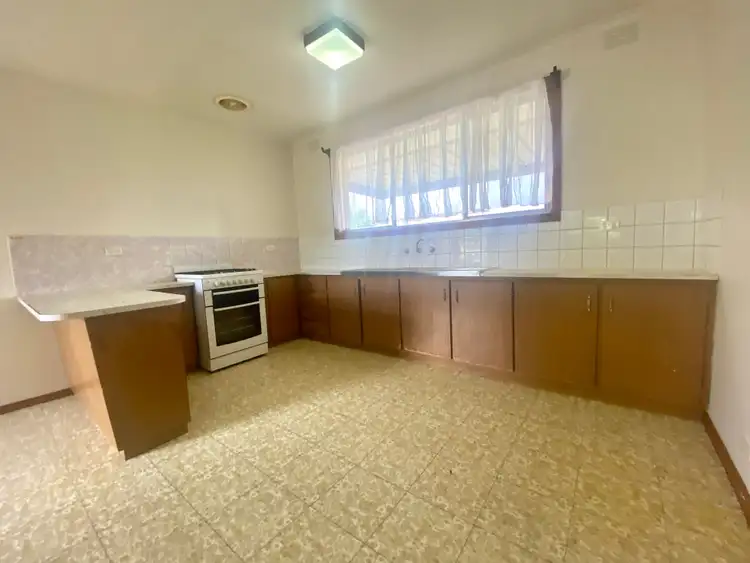 Second view of Homely house listing, 389 Edgars Road, Lalor VIC 3075