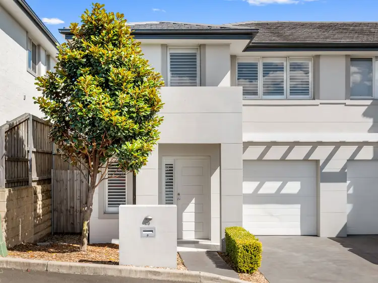 29 Highland Close, Macquarie Links NSW 2565