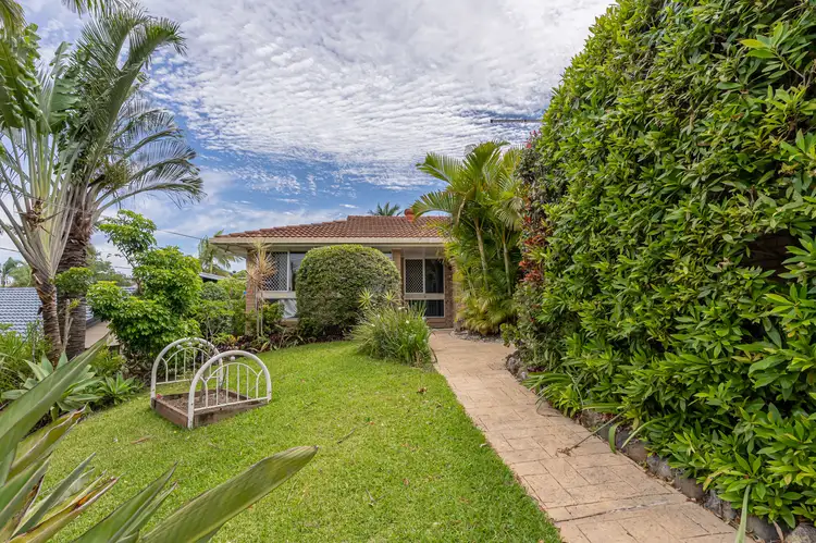 Fourth view of Homely house listing, 4 Inglis Court, Springwood QLD 4127